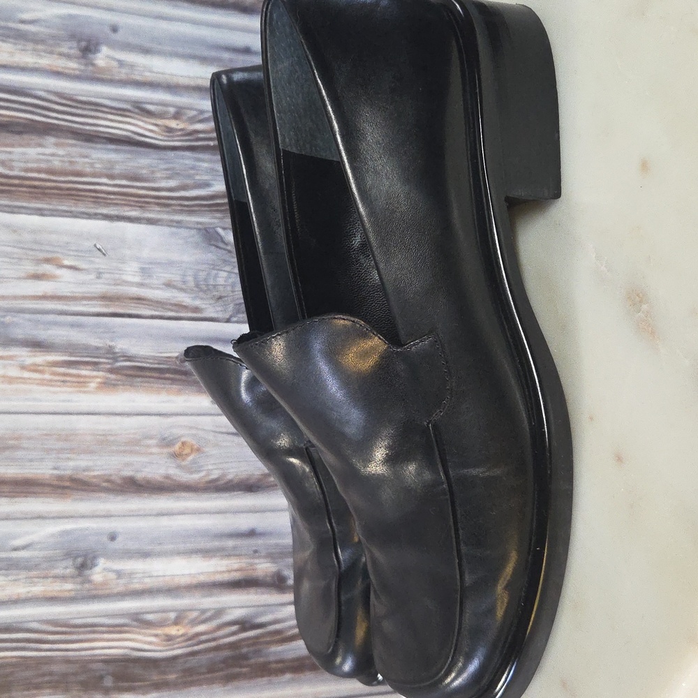 Franco Sarto Classic Black Leather Women's Loafers Size 7